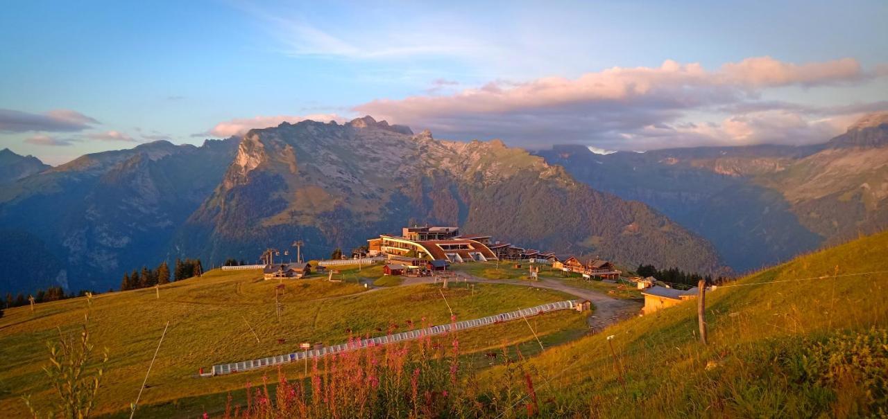 Appartement Au Pied Des Pistes Samoëns Dış mekan fotoğraf